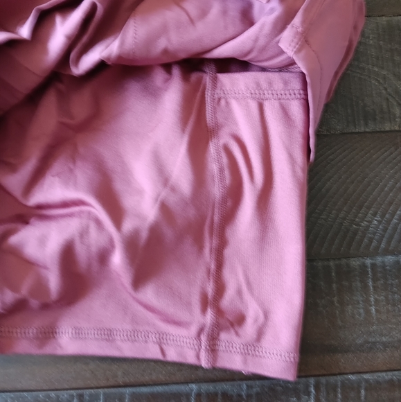 Senita Athletics L Marsala Elevate Shorts - Picture 4 of 4